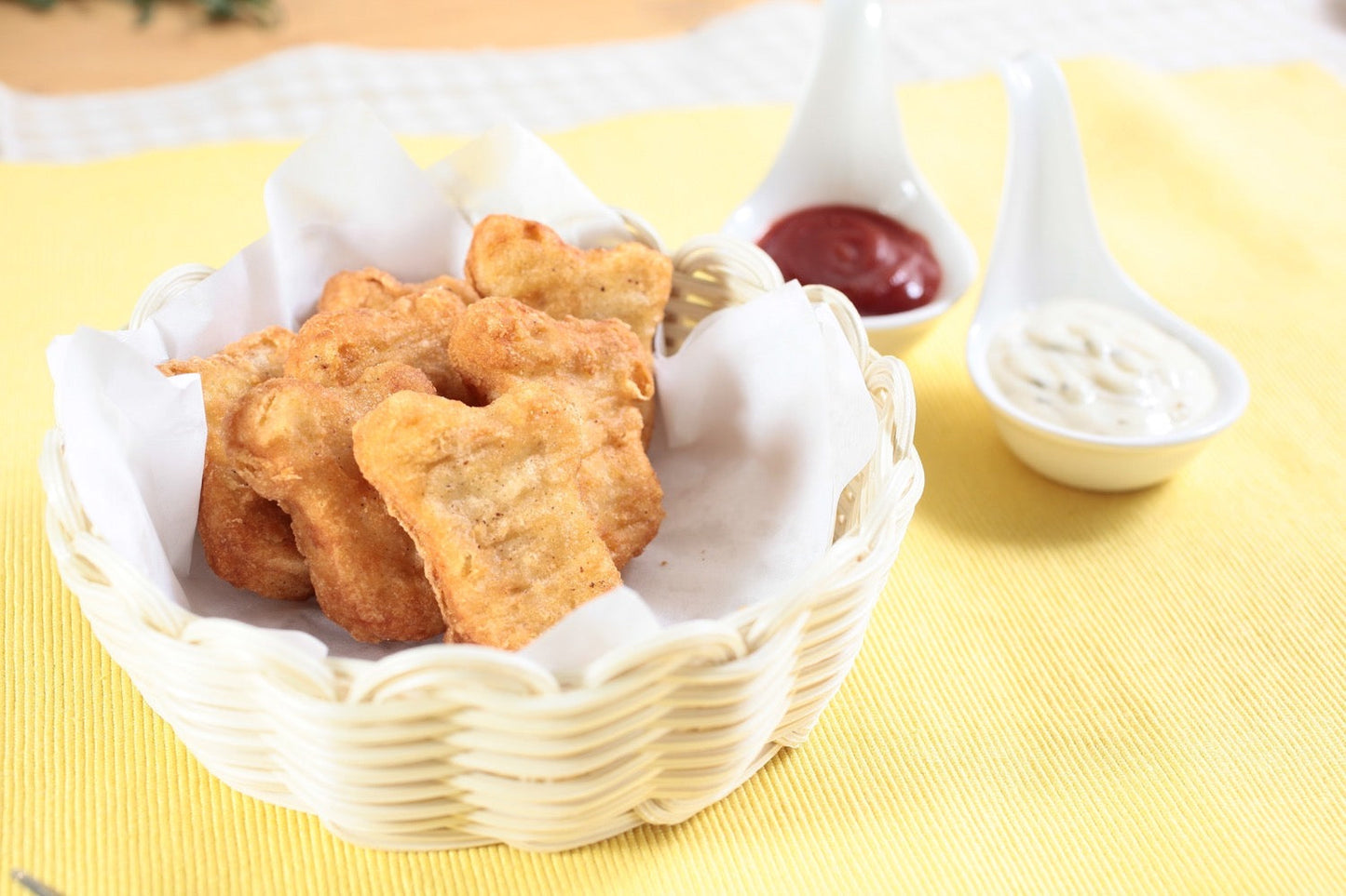 035 脆味麥樂雞配茄汁