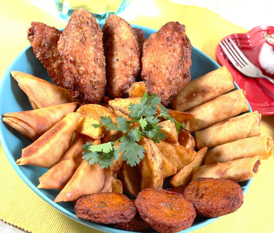 065 泰式小食拼盤 ( 香脆雞翼, 香茅魚餅, 素春卷, 香脆咖喱角, 脆薯角 ) 約50件