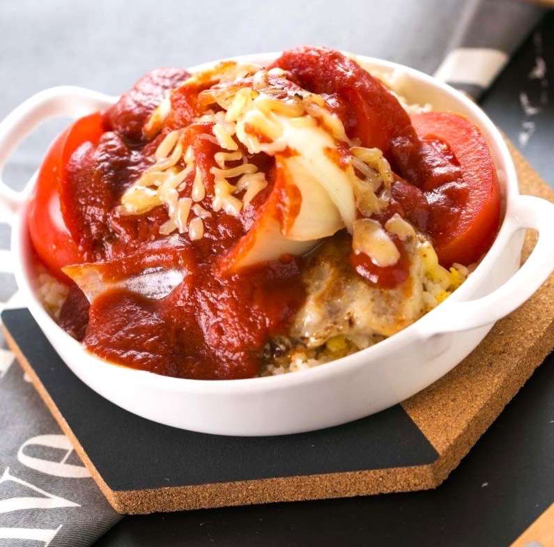 119 芝士菠蘿鮮茄燴豬扒飯