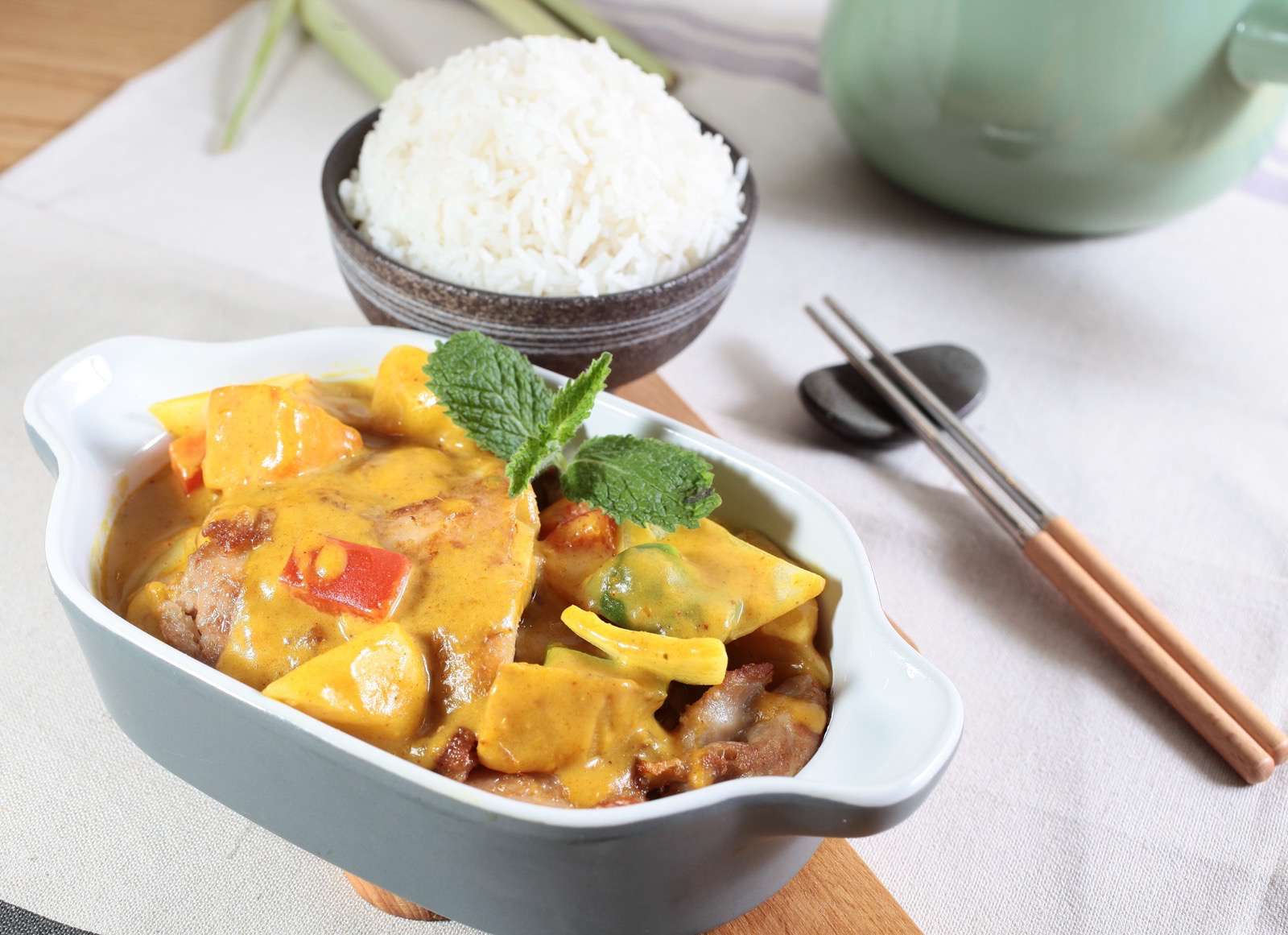 121 葡國咖喱燴雞扒飯 – BC Party